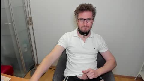 Snapshot of kinksubbydubby chatting on 10-26-25, 08:37 kinksubbydubby online show from 10-26-25, 08:37