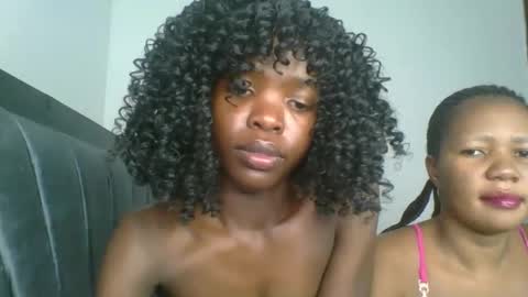 kinky_aria online show from 10-18-25, 05:14