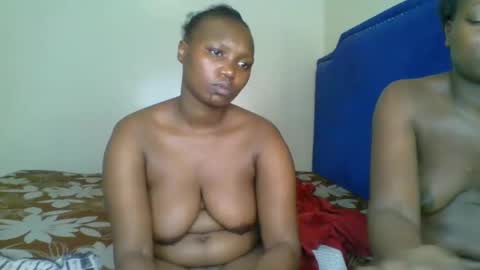 Snapshot of kinky_roey chatting on 03-03-25, 11:46 kinky_roey online show from 03-03-25, 11:46