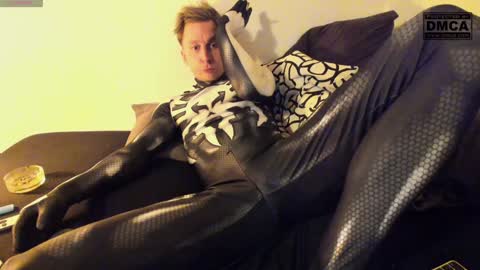 kinky_spidey online show from 12-01-24, 05:57