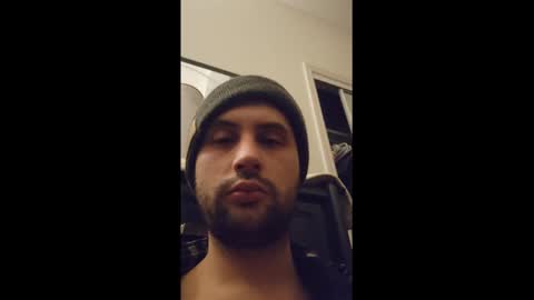 Maysie and Hunter online show from 12-11-24, 05:32