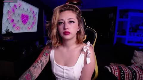  Sara  online show from 01-03-25, 06:33