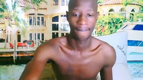 Snapshot of kinkyebonyguy chatting on 10-20-25, 05:52 BigD online show from 10-20-25, 05:52
