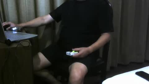 Snapshot of kinkyguy7979 chatting on 01-11-25, 03:42 kinkyguy7979 online show from 01-11-25, 03:42