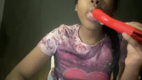 Bunniii online show from 01-11-25, 07:17