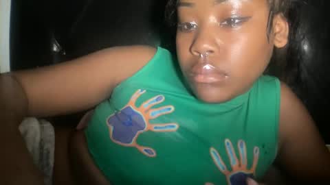 Bunniii online show from 01-26-25, 09:51