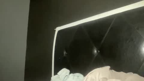 Bunniii online show from 02-10-25, 06:53