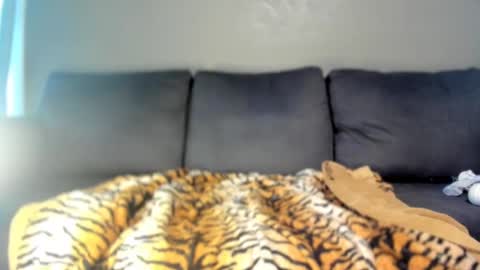 Kinky online show from 01-09-25, 08:01