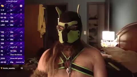 kinkywolf87 online show from 12-19-25, 06:09