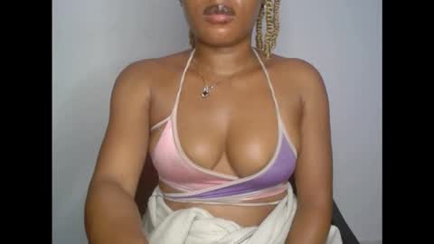 Snapshot of kinkyxxnasty chatting on 11-05-25, 10:10 kinkyxxnasty online show from 11-05-25, 10:10