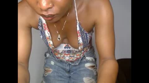 Snapshot of kinkyxxnasty chatting on 11-07-25, 12:49 kinkyxxnasty online show from 11-07-25, 12:49