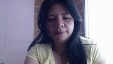 Snapshot of kinkyy_mom chatting on 11-30-25, 03:16 kinkyy_mom online show from 11-30-25, 03:16