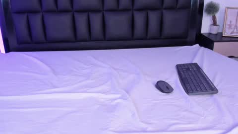 kiomi_san online show from 02-04-25, 10:02