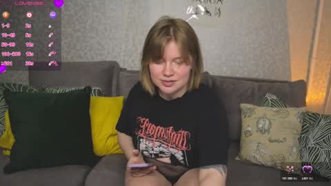 Snapshot of kira_citro chatting on 12-10-24, 06:38 Kira NEXT STREAM December 4 5pm CET 11am EST online show from 12-10-24, 06:38