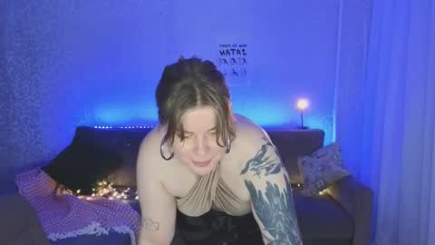 Snapshot of kira_citro chatting on 01-29-25, 11:14 Kira NEXT STREAM December 4 5pm CET 11am EST online show from 01-29-25, 11:14