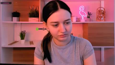 kira fox x online show from 11-22-25, 09:30