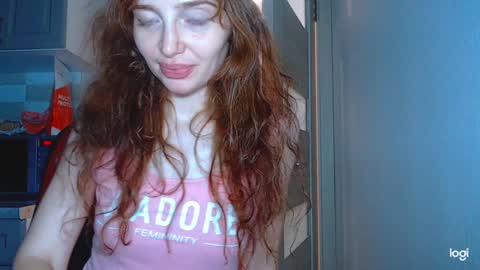 Snapshot of kira_foxy_ chatting on 12-11-24, 02:33 Kira online show from 12-11-24, 02:33