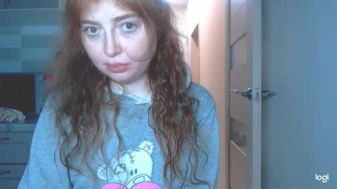 Kira online show from 12-16-25, 12:32