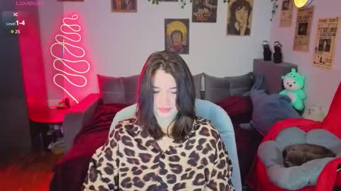 Kira VanKick online show from 11-16-25, 04:34