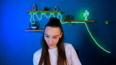 Snapshot of kira_light__ chatting on 11-06-25, 09:43 kira_light__ online show from 11-06-25, 09:43