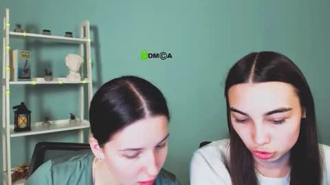 Snapshot of kira_light__ chatting on 12-16-25, 01:27 kira_light__ online show from 12-16-25, 01:27