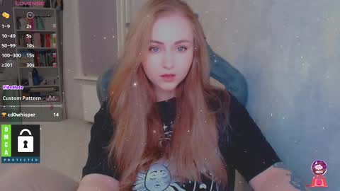 Snapshot of kira_love_sleep chatting on 12-12-24, 04:10 you know thumb up me please its important online show from 12-12-24, 04:10