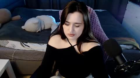 Snapshot of kira_yammy chatting on 02-09-25, 05:08 Kira follow me online show from 02-09-25, 05:08