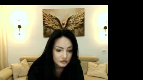 Kiradelune online show from 11-21-25, 10:41