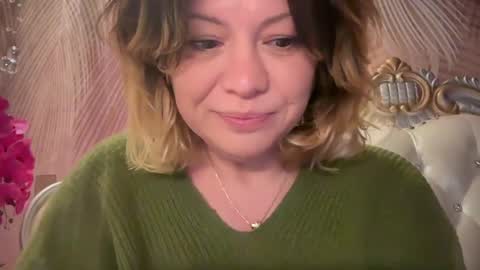 KiraDivine online show from 02-09-26, 02:32