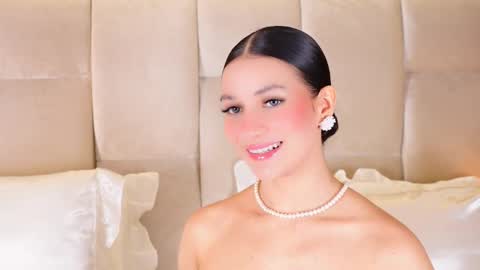 kira online show from 12-16-25, 02:16