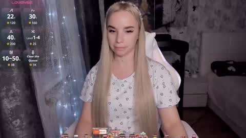 Snapshot of kirakrox chatting on 11-09-25, 06:39 kirakrox online show from 11-09-25, 06:39