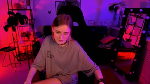 Snapshot of kiramontoyaa chatting on 02-18-25, 02:38 Kira online show from 02-18-25, 02:38