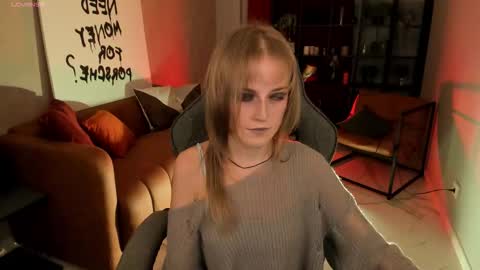 Snapshot of kiramontoyaa chatting on 10-21-25, 05:35 Kira online show from 10-21-25, 05:35