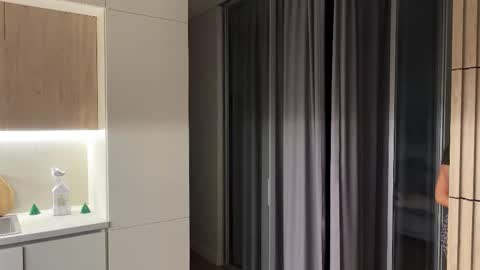 Snapshot of kiramystery chatting on 11-21-25, 04:38 Kira online show from 11-21-25, 04:38