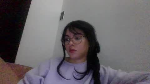 Snapshot of kiri_cute chatting on 02-04-25, 06:25 Kiri online show from 02-04-25, 06:25
