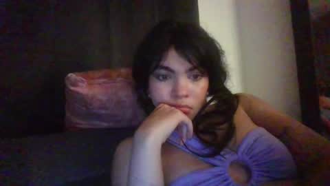 Snapshot of kiri_cute chatting on 02-28-25, 06:32 Kiri online show from 02-28-25, 06:32