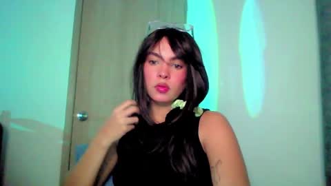 Snapshot of kiri_cute chatting on 09-20-25, 07:31 Kiri online show from 09-20-25, 07:31