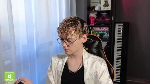 Kirill and Andrey online show from 09-22-25, 06:37