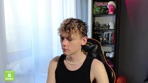 Kirill and Andrey online show from 09-27-25, 10:09