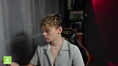 Kirill and Andrey online show from 10-15-25, 12:44