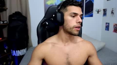 Snapshot of kiritosexhot chatting on 10-15-25, 06:35 Jacob online show from 10-15-25, 06:35