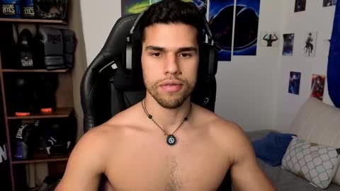 Snapshot of kiritosexhot chatting on 11-18-25, 04:06 Jacob online show from 11-18-25, 04:06