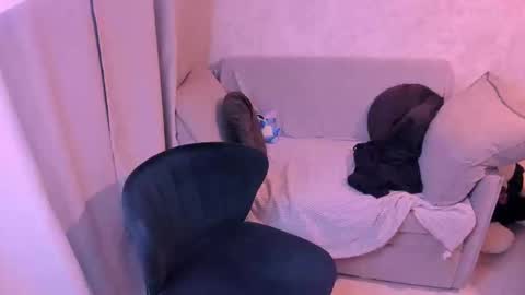 Kira online show from 01-24-25, 09:15