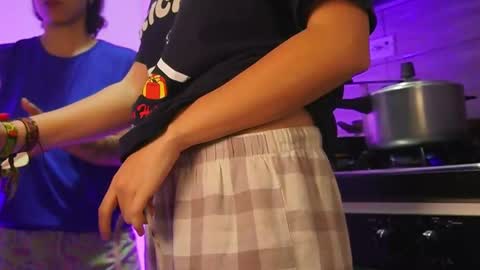 Snapshot of kishiranma chatting on 10-20-25, 09:59 kishiranma online show from 10-20-25, 09:59