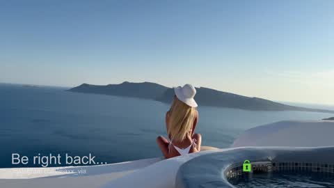 Snapshot of kissabella chatting on 12-31-24, 04:38 Alexandra online show from 12-31-24, 04:38