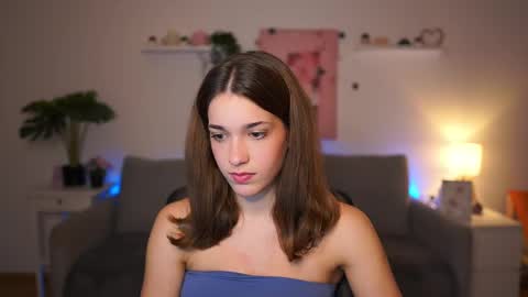 Sisi online show from 11-13-25, 02:05