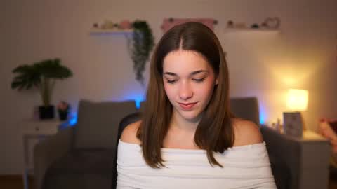 Sisi online show from 11-28-25, 02:31