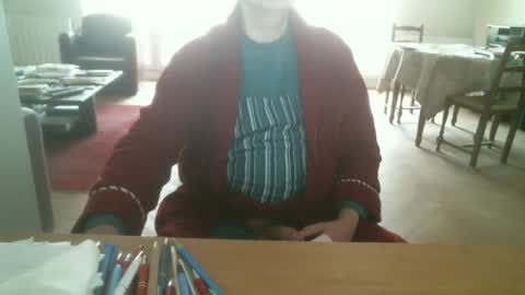 Snapshot of kisslog1 chatting on 11-30-25, 09:02 kisslog1 online show from 11-30-25, 09:02