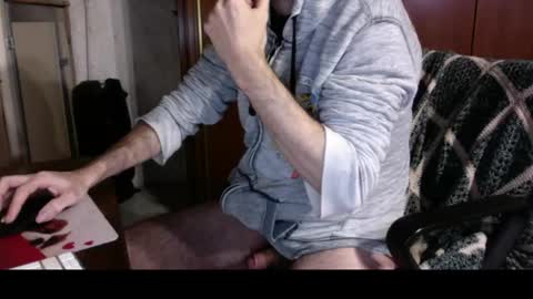 kissofbanned1983 online show from 12-19-25, 11:39