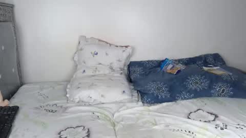 kisssmiles online show from 11-13-25, 06:51